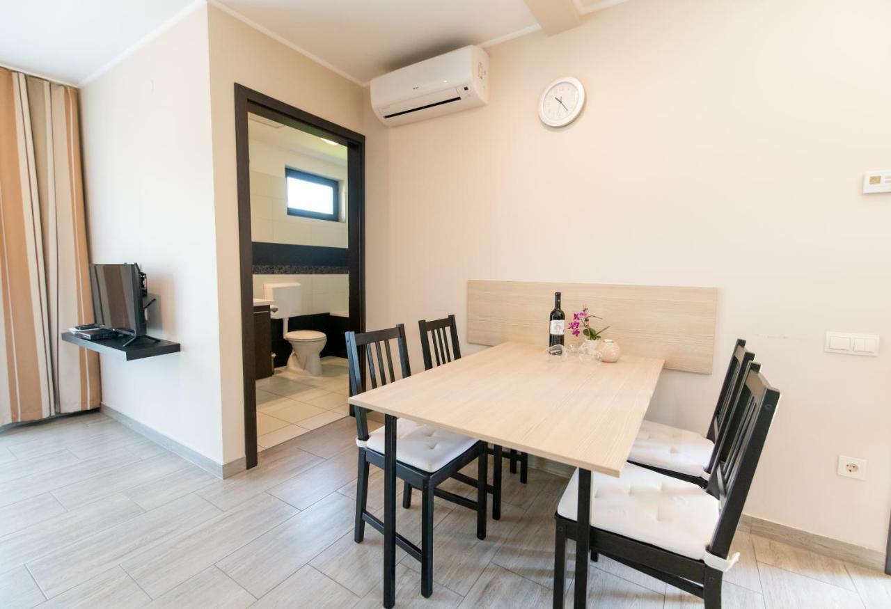 Dunazug Apartmanház Dömös Exteriér fotografie